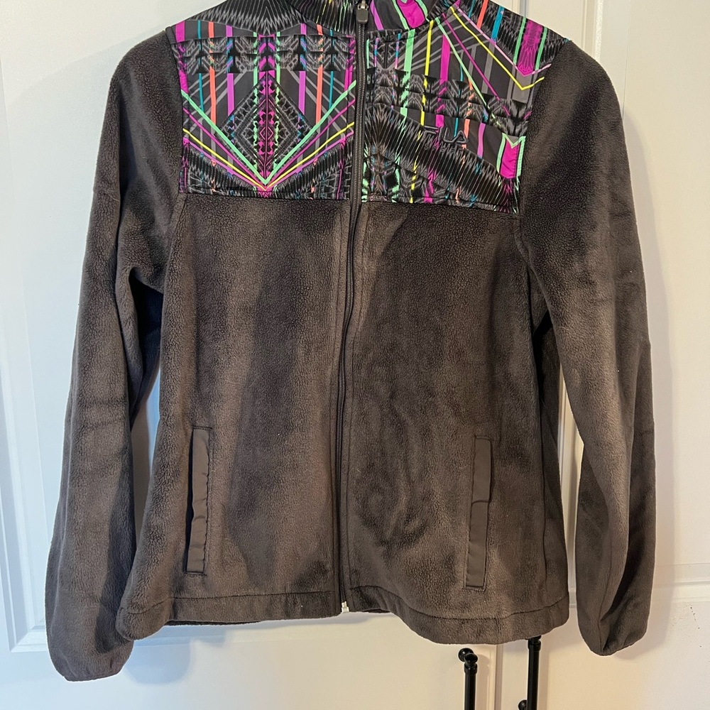 Fila Women's Gray Jacket with Vibrant Geometric Accents